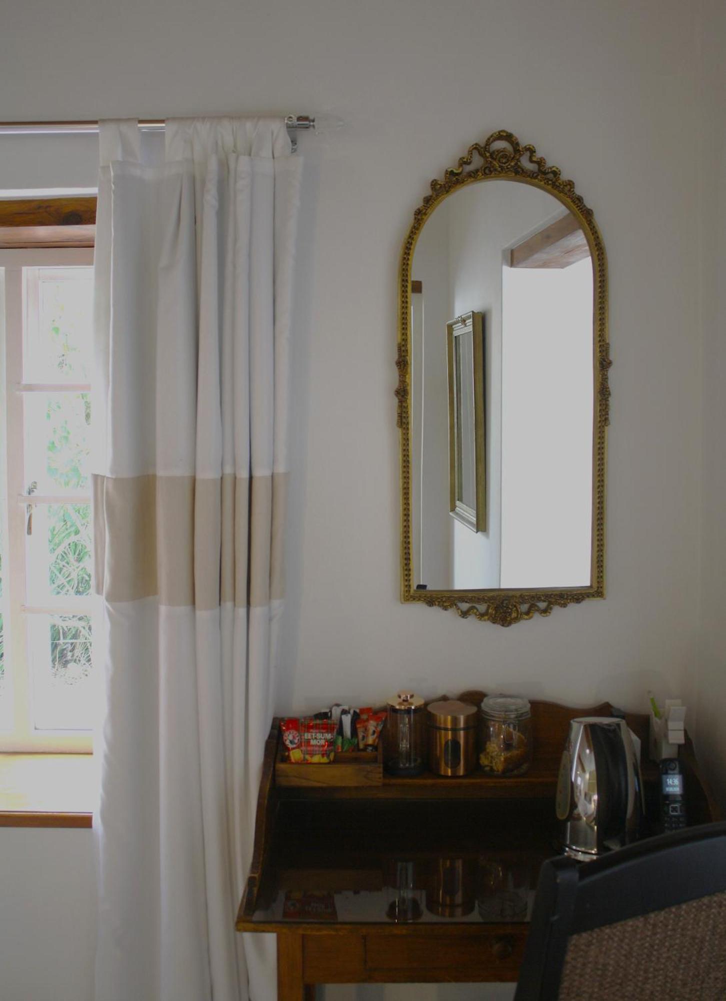 Rothman Manor Hotel Swellendam Room photo